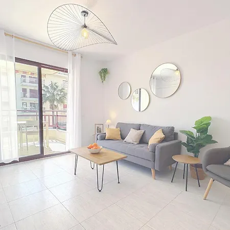 04 Ninomad Caerulea Sea View Apartament Daimus